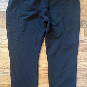 Figs Women’s Technical Collection Pants Joggers, Large, Black, Medical, Nursing